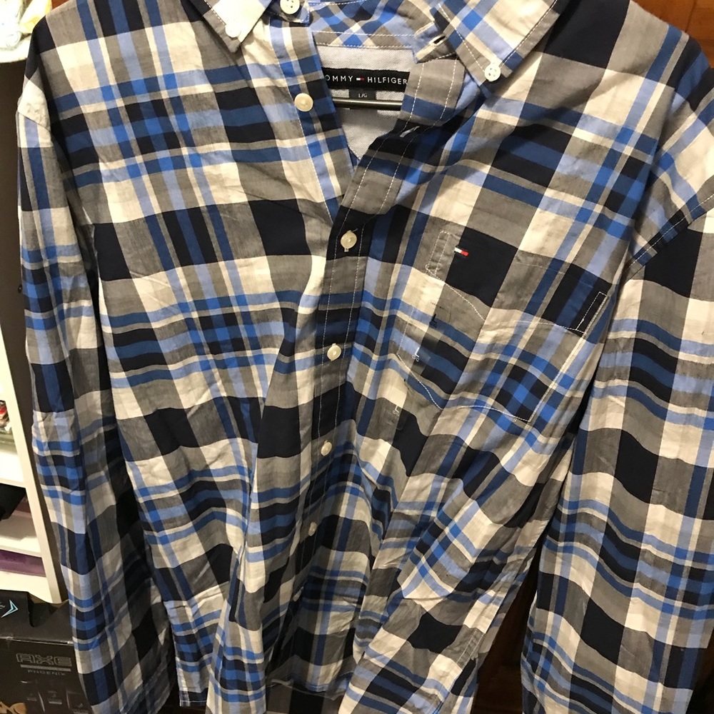 Tommy hilfiger button ups